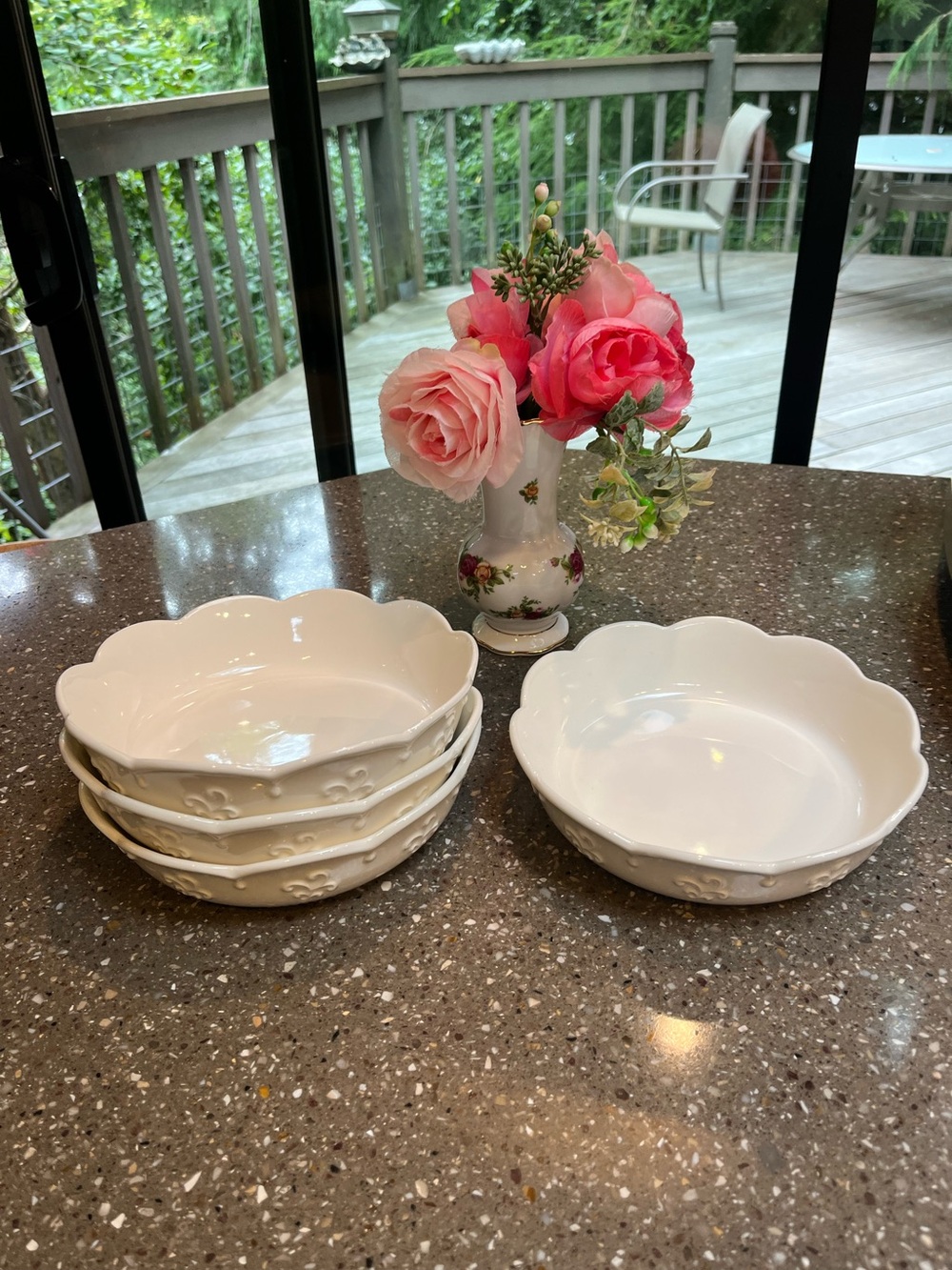 Princess House posole White Scalloped Ceramic Serving Bowls - Set of 4